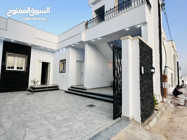 250 m2 3 Bedrooms Townhouse for Sale in Tripoli Khallet Alforjan