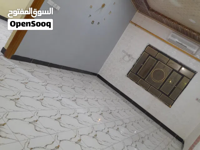 شقق عدد 2 للأيجار خلف مول الخوره