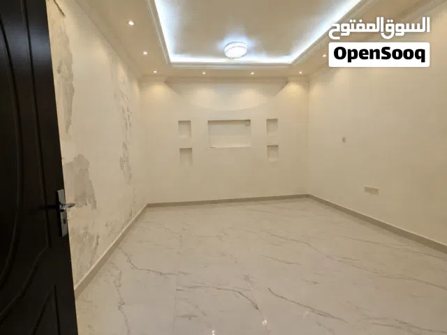Studio for Rent in Al Muwaiji (Al Basra) - All Inclusive