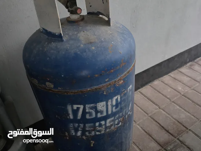 cylinder with regulator full gass