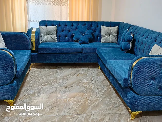 طقم كورنر ولا غلطه نضيف كتير تفصيل خشب ثقيل مو تجاري