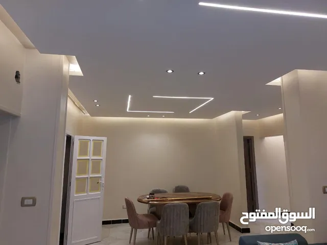 شقة 3نوم مفروشة مكيفة