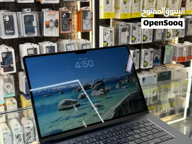 Macbook air ( M2  , 8 ram , 256 gb )// ماك بوك اير  (M2 , 8, 256gb)