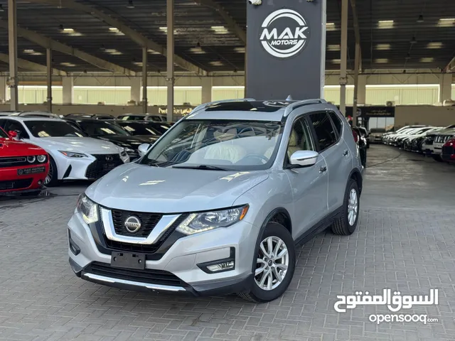 SV / V4 2.5L / PANORAMIC SUNROOF / RADAR / LANE ASSIST / IN PERFECT CONDITION