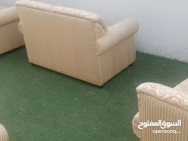 كراسي 14 شخص