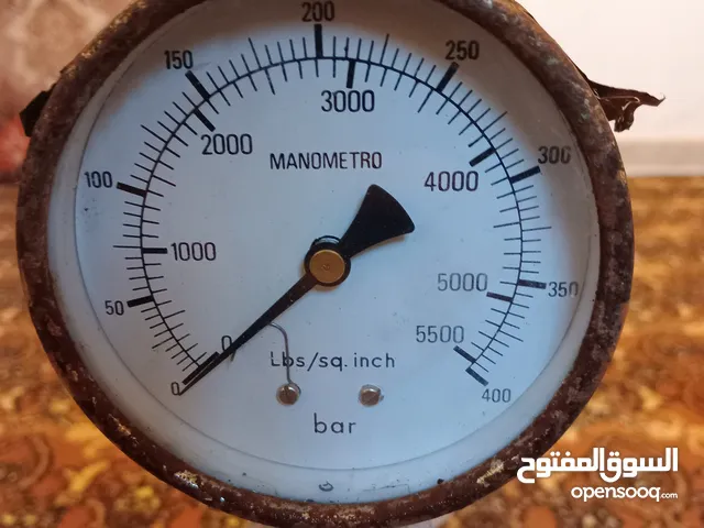 بخاخ ديزل يدويا