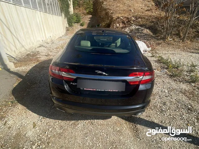 جاكوار للبيع بحالة الوكالة 2012 قطعت 53000فقط