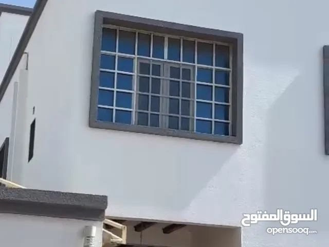 Unfurnished Villa in Muscat Al-Hail