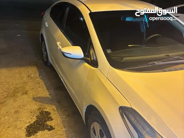 كيا سيراتو k3 للايجار يومي اسبوعي شهري