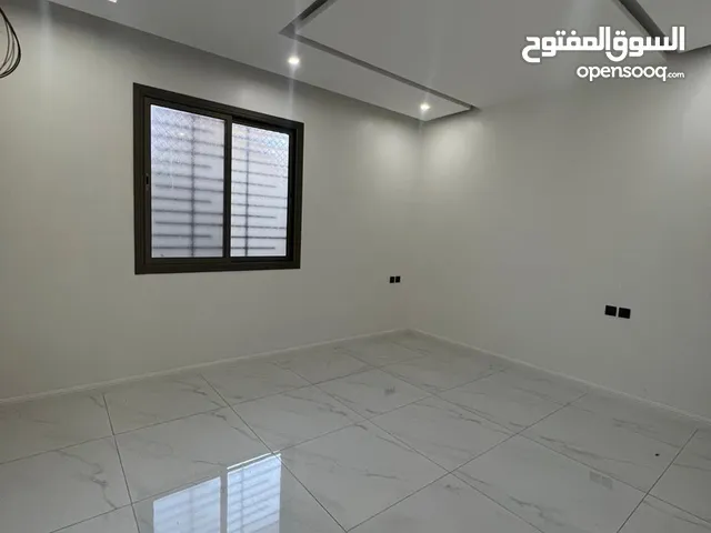 163 m2 4 Bedrooms Apartments for Rent in Al Madinah Shuran
