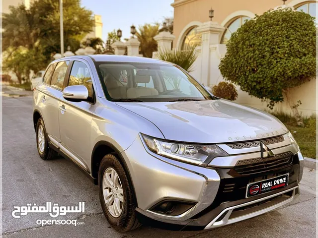 MISTUBISHI OUTLANDER 2020 4WD