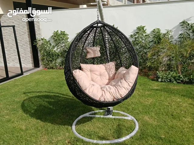 فرصة مميزة للي كيقلب على أثاث خارجي بجودة وأناقة!