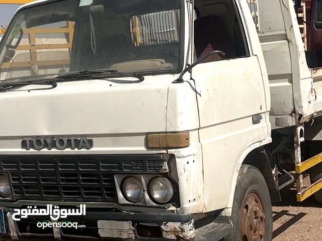 دانا قلاب للبيع مديل 1984