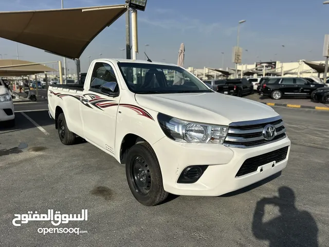 تويوتا هايلكس سنجل كبينه موديل 2022