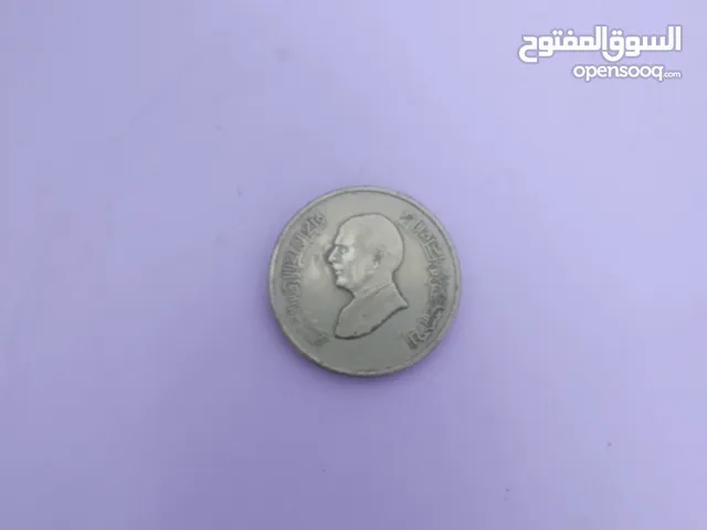 عمل أردنية للبيع