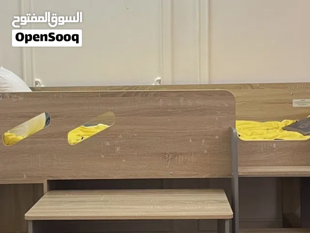 سرير من طابقين