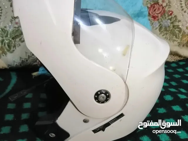خوذة راس لسائقي الدراجات نوع فك مع نضاره مضلله سلايت اي متحركه ضد اشعة الشمس