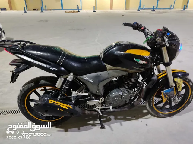 بنيليvlm200لميتيد ايطالي