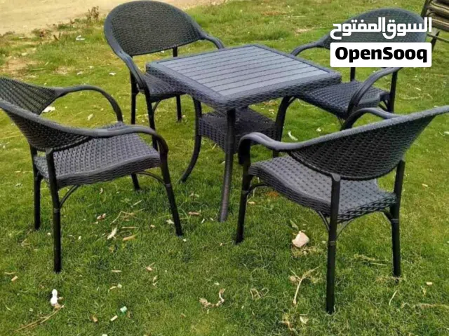 طقم اربع كراسي وترابيزة