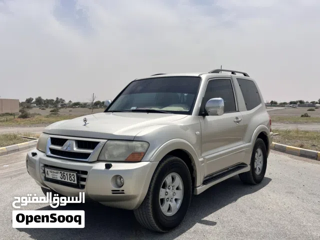 2006 ميتسوبيشي باجيرو GLS