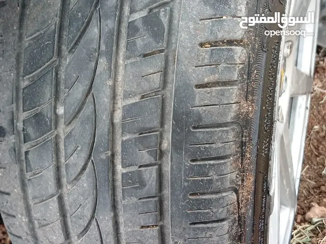 Other 17 Tyre & Rim in Jerash