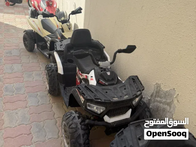 درجات مع سكان بليستيشن