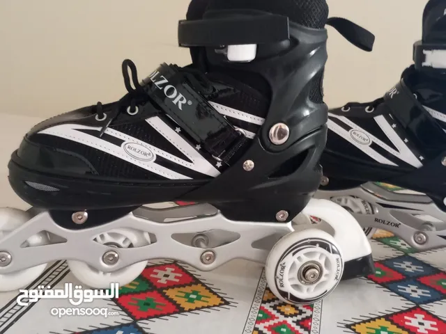 Girls Athletic Shoes in Muscat