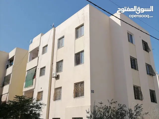 118 m2 3 Bedrooms Apartments for Sale in Zarqa Madinet El Sharq