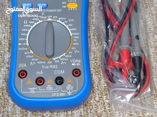 أجهزة قياس متنوعة قلمي وڤولتميتر وكلامب ميتر جديدة مواصفات راقية