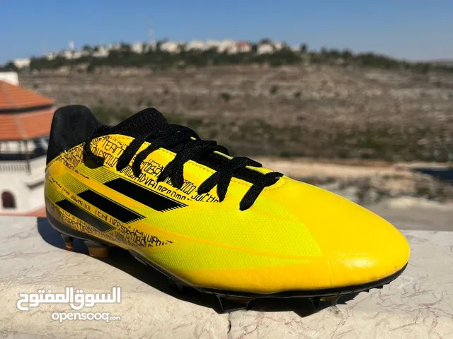 حذاء كرة قدم