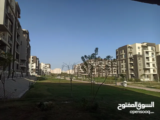 شقة 150 متر موقع مميز جدا بدار مصر الحي 16