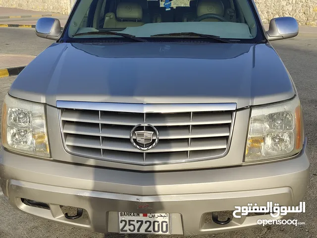 Used Cadillac Escalade in Muharraq