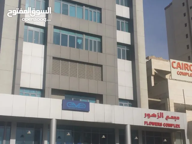 للايجار محل في حولي قطعة 4 شارع ابن خلدون تقاطع شارع  ابن خلدون مع شارع المثني مجمع الزهور