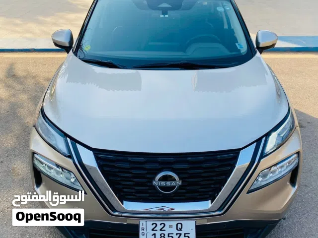 نيسان روج 23