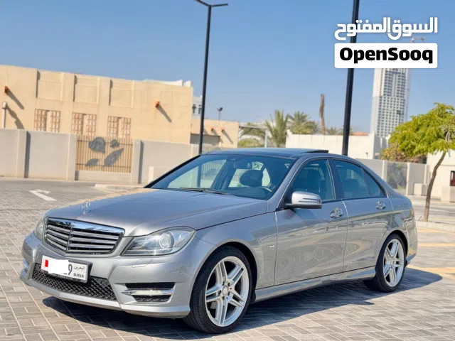 MERCEDES BENZ C200 -2012-LOW MILAGE