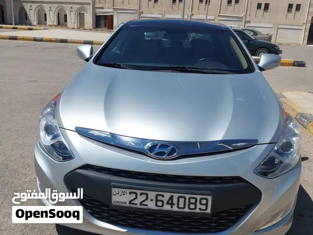 2015 هيونداي سوناتا Limited