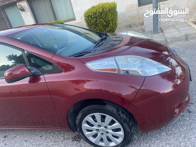 Used Nissan Leaf in Salt
