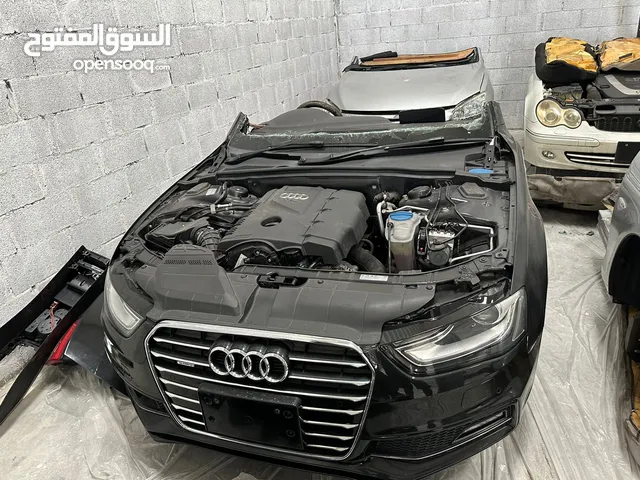 قطع غيار اودي A4  A5  و 2000cc  موديل 2012