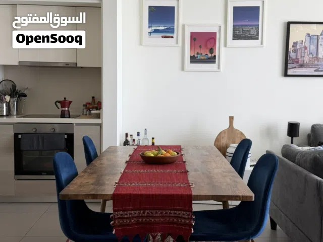 Dining Table + 4 Chairs
