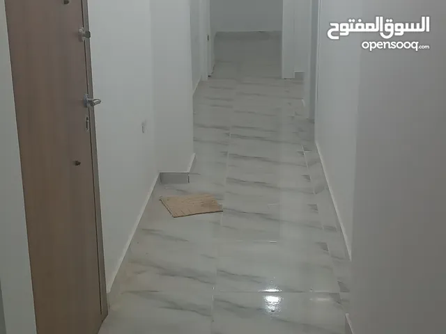 60 m2 2 Bedrooms Apartments for Rent in Tripoli Zanatah