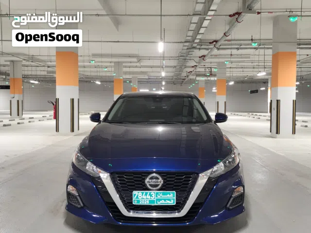 2022 نيسان التيما S