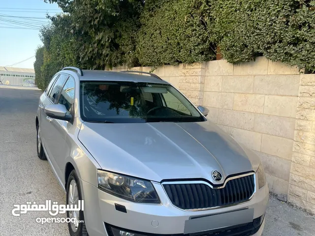 سكودا اوكتافيا اتومات