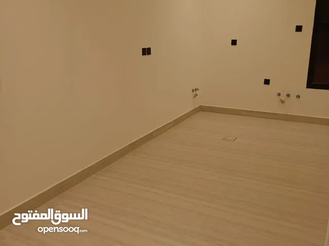 شقة فاخرة للايجار بحي العارض في الرياض