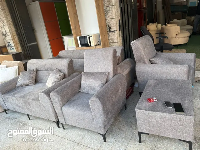 طقم كنب جديد بالصفات المثالية وبسعر حرق