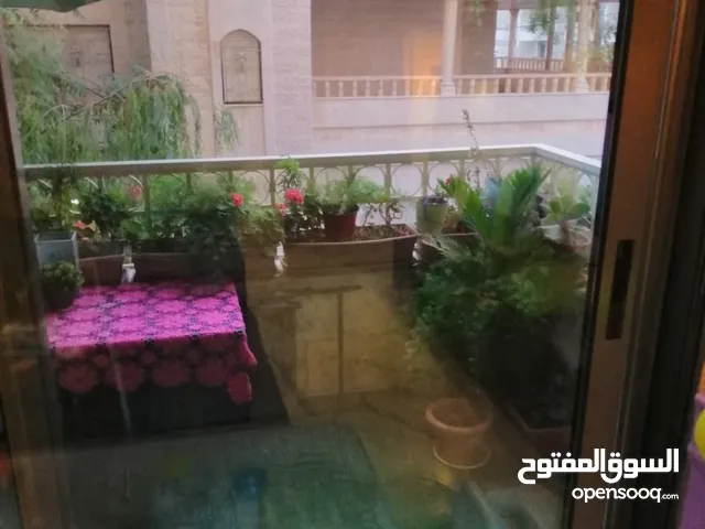 290 m2 3 Bedrooms Apartments for Sale in Amman Khalda
