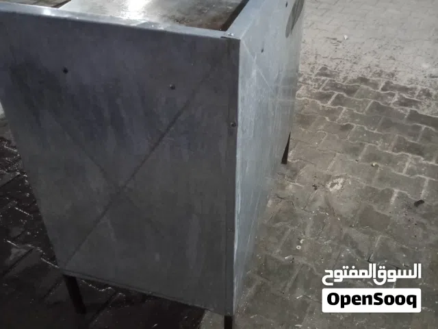 غراض مطعم ميز فلافل نضيف مستخدم شهر +الطشت ماله+ شوايه بركر كهرباييه