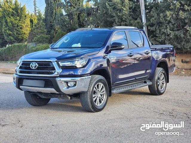 Used Toyota Hilux in Amman