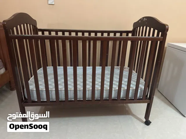 سرير أطفال