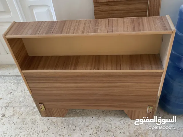تختت مفرد وكرسي كروم وطاوله بلاستيك وكرسي بلاستيك بيبي