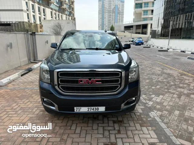 GMC YUKON XL 2019 V8